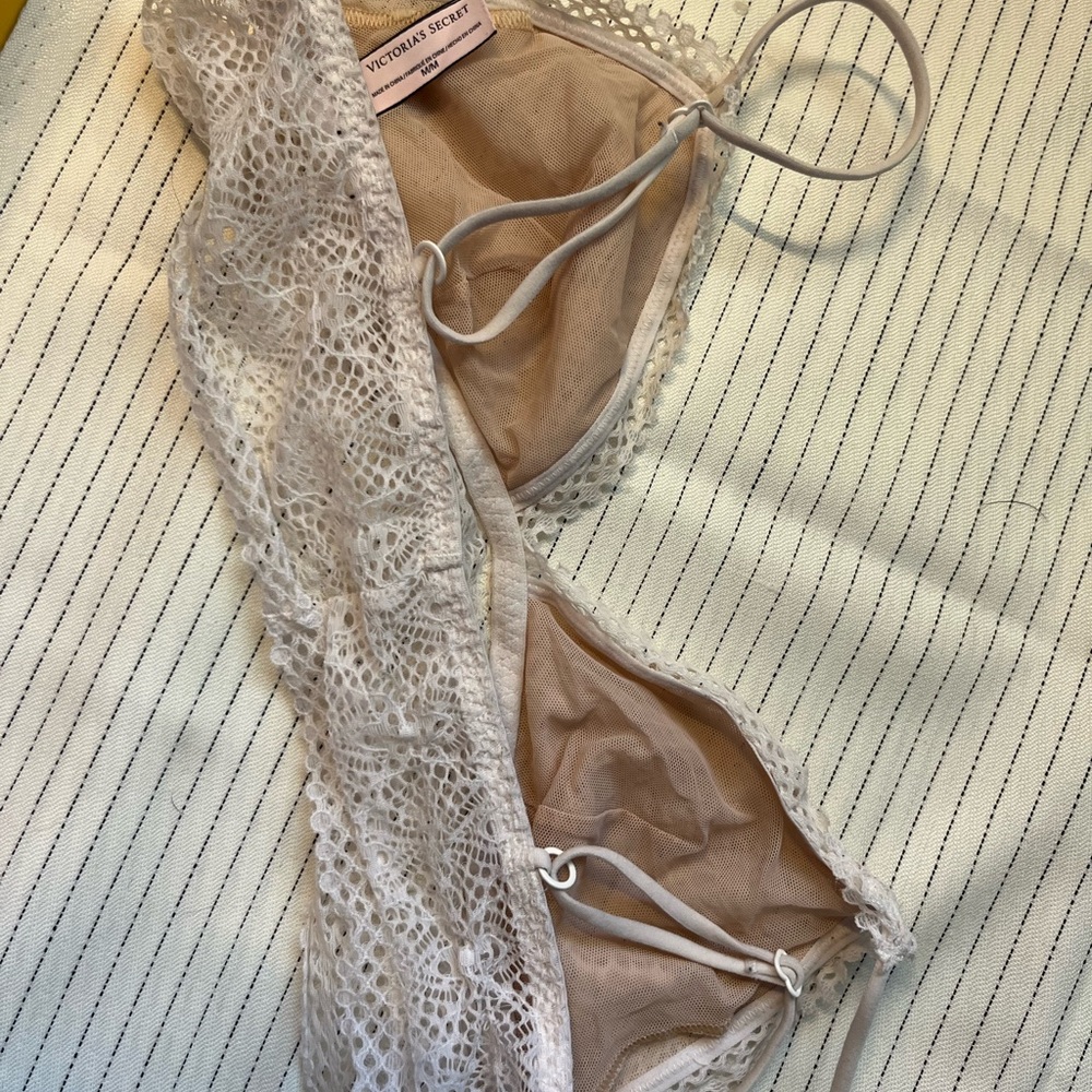 Victoria secret - Picture 3 of 3
